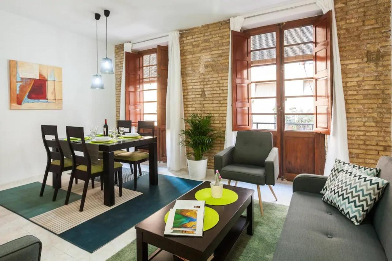 Spacious, Bright Apartment Next To The Old Town 瓦伦西亚 外观 照片